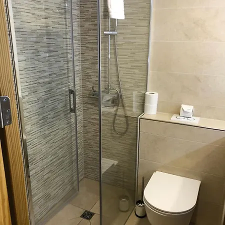 Alfonso מלון קאלה ראטג'אדה